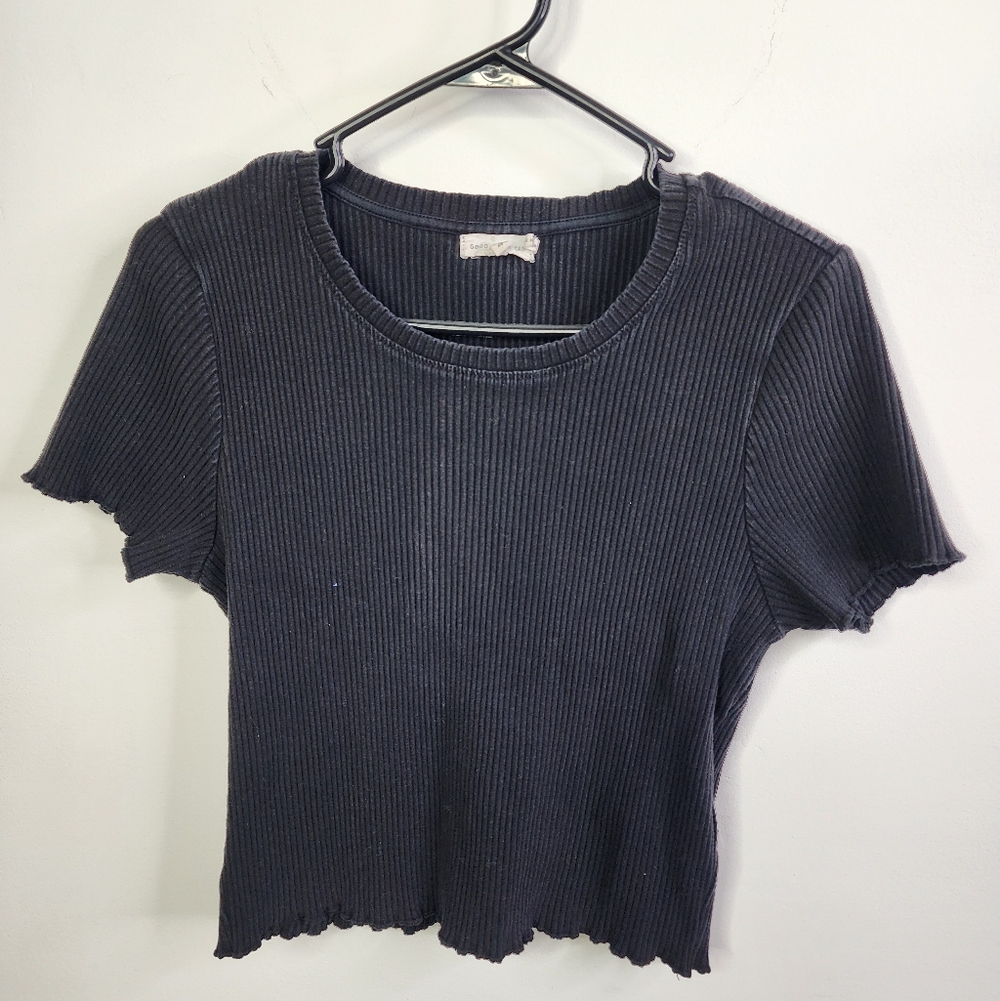 Good American Black Ribbed Crop Tee Lettuce Hem Small